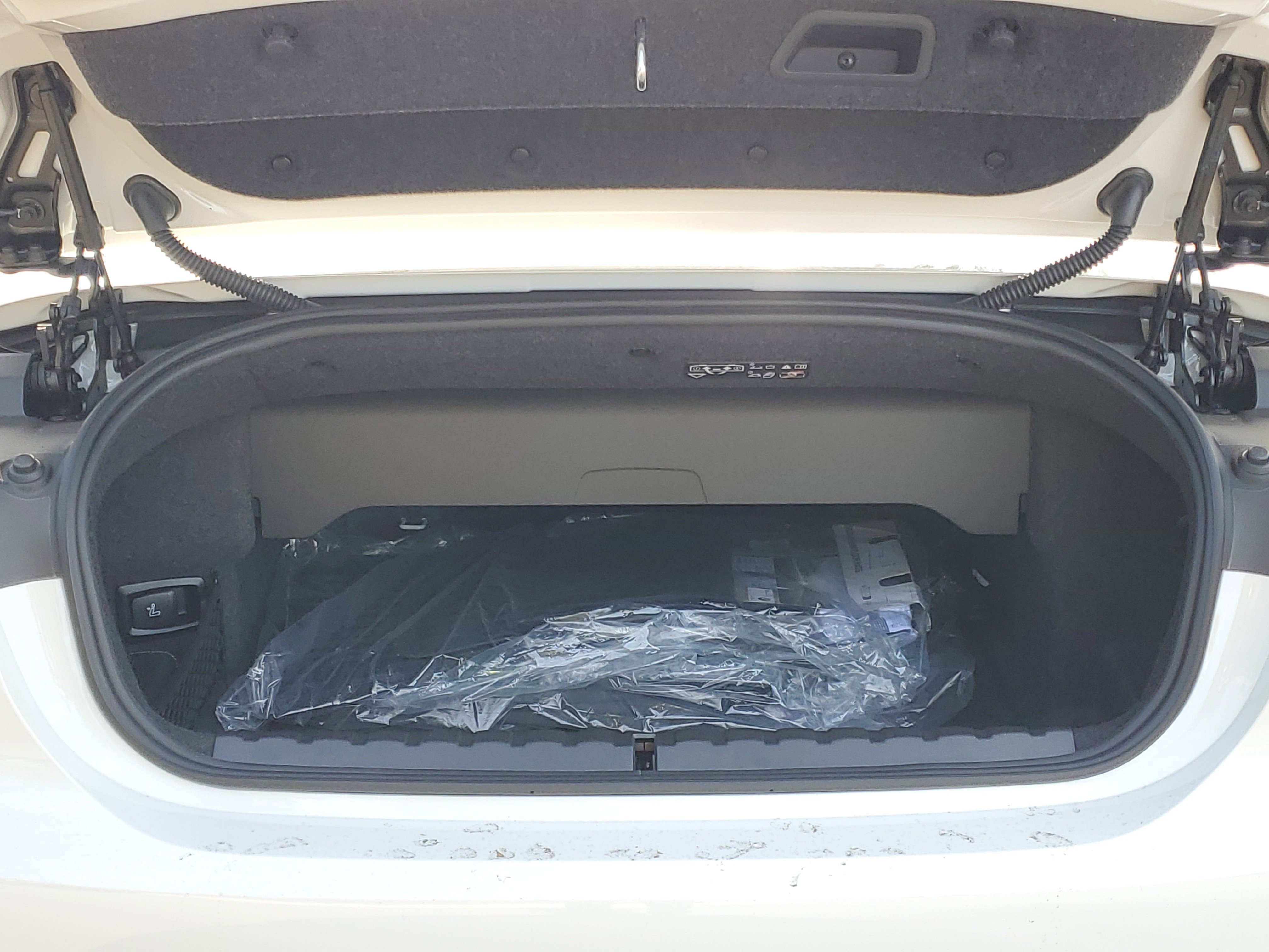 New 2026 BMW 430i xDrive Convertible w/ Premium Package image 24