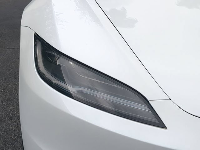 Used 2024 Tesla Model 3 Long Range RWD image 10
