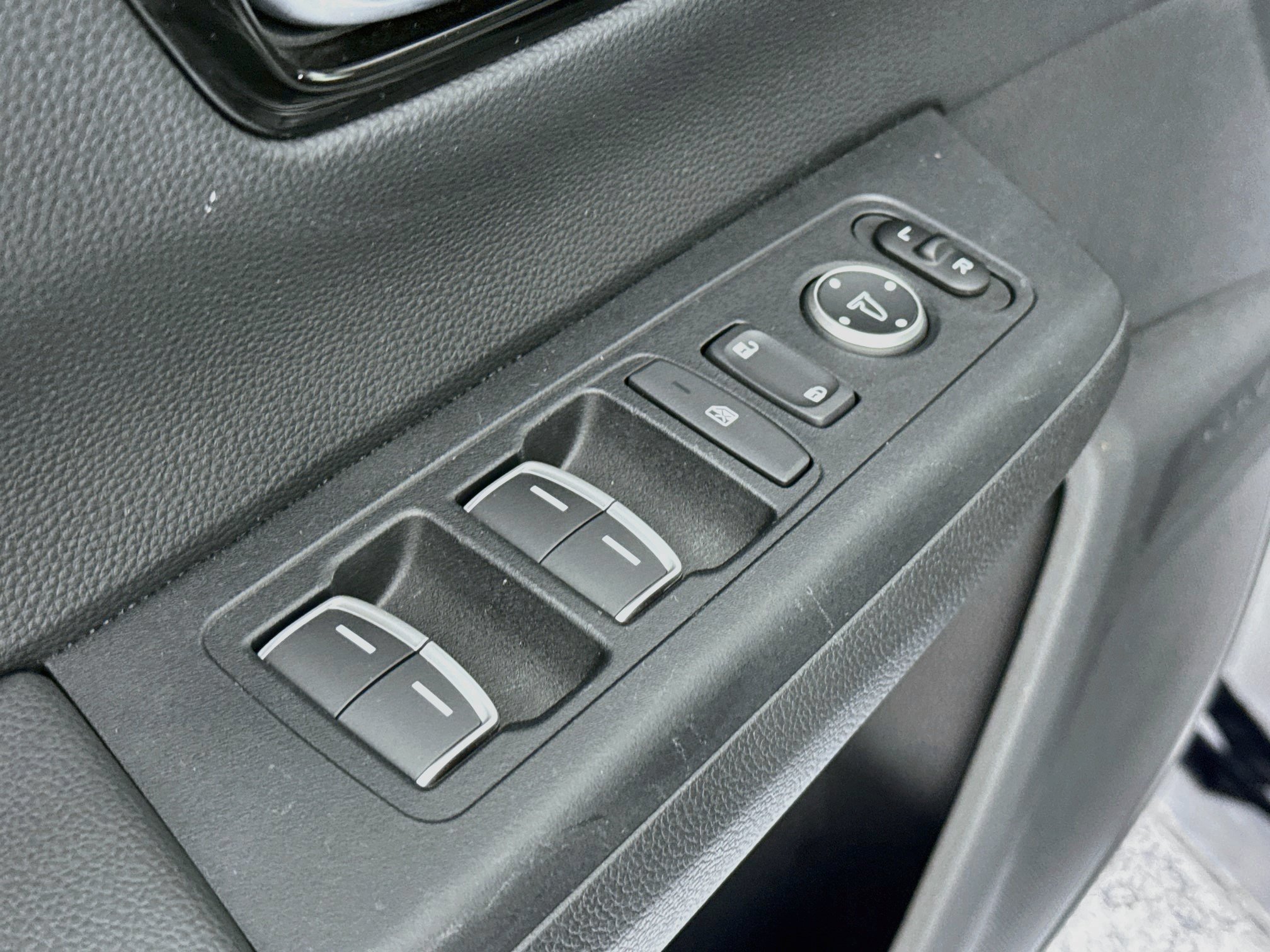 Certified 2024 Honda CR-V EX-L image 17