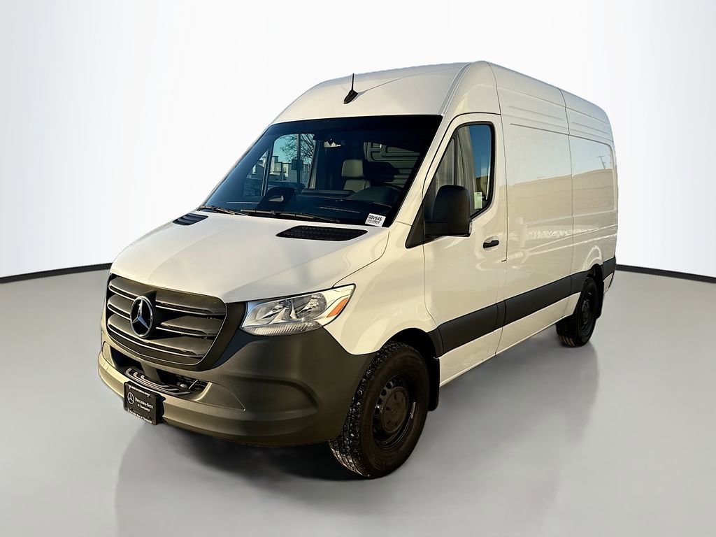 Used 2025 Mercedes-Benz Sprinter 2500 image 3