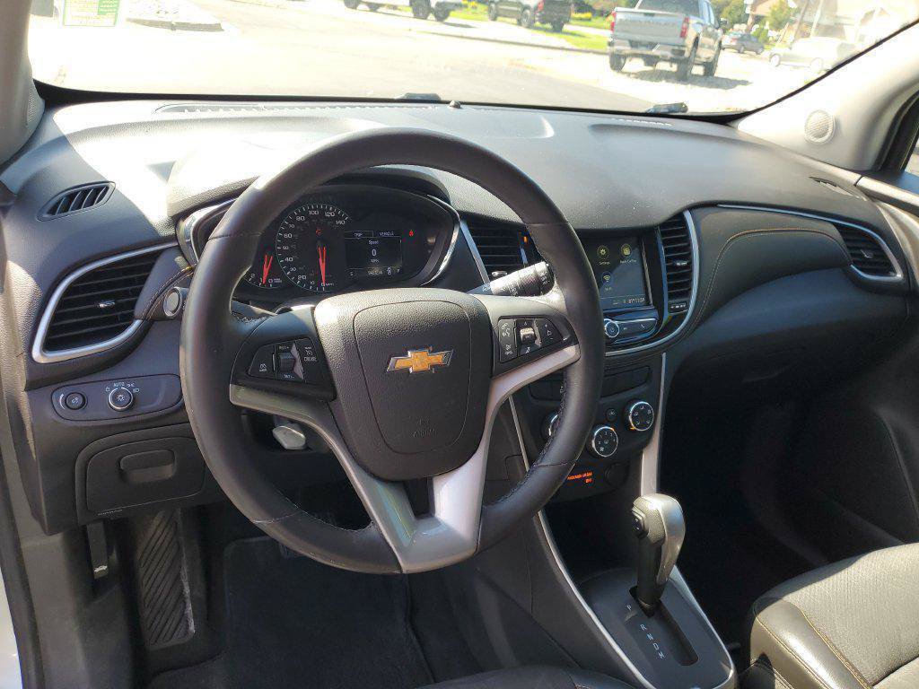 Used 2019 Chevrolet Trax LT w/ LT Convenience Package AWD/4WD image 7