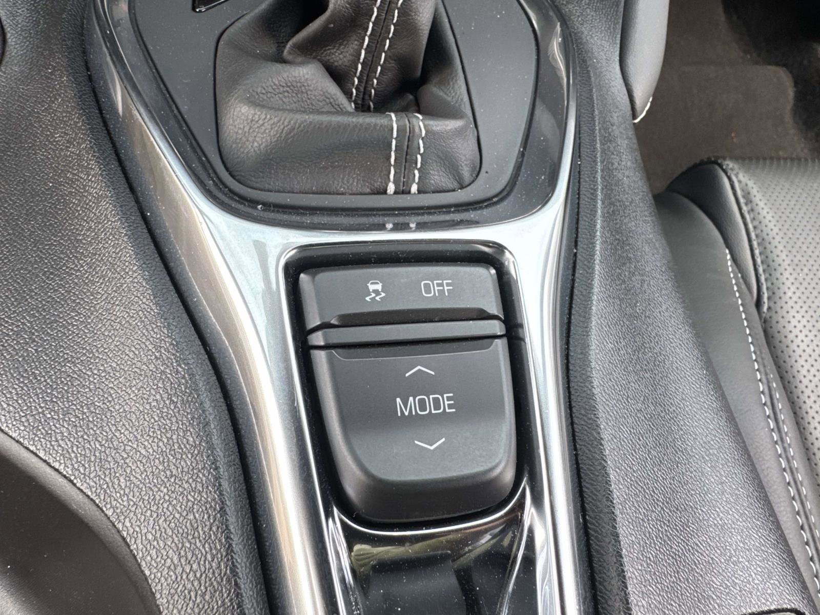 Used 2023 Chevrolet Camaro SS RWD image 29
