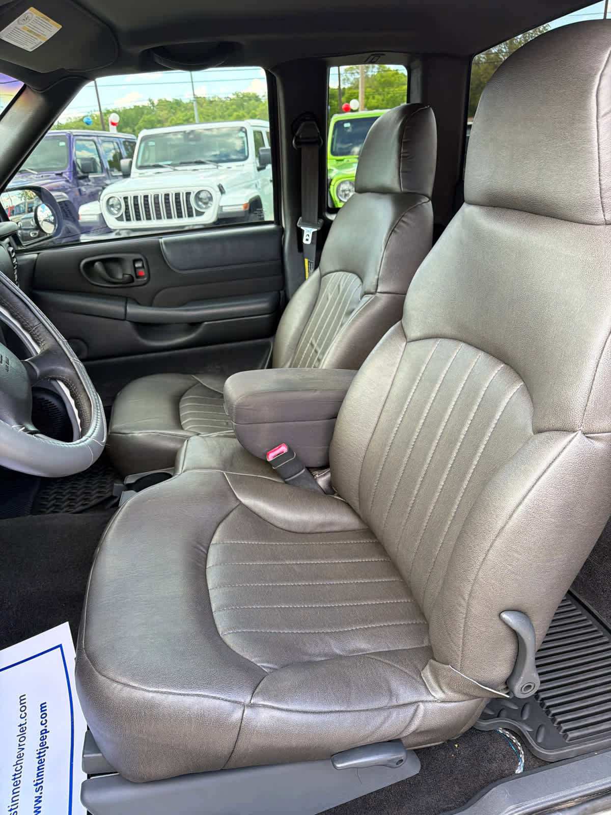 Used 2003 Chevrolet S10 Pickup LS RWD image 11