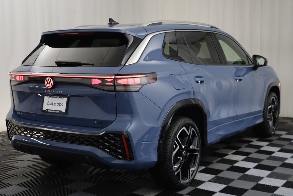 New 2026 Volkswagen Tiguan SEL R-Line AWD/4WD image 19