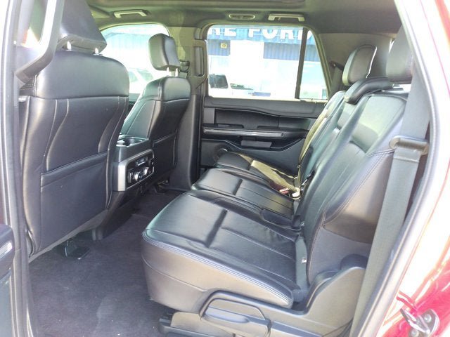 Used 2020 Ford Expedition Max XLT w/ Equipment Group 202A AWD/4WD image 18