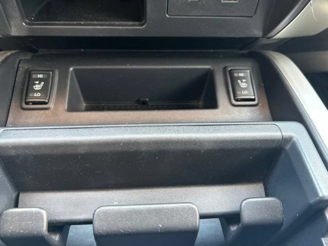 Used 2020 Nissan Titan SV w/ SV Convenience Package AWD/4WD image 27