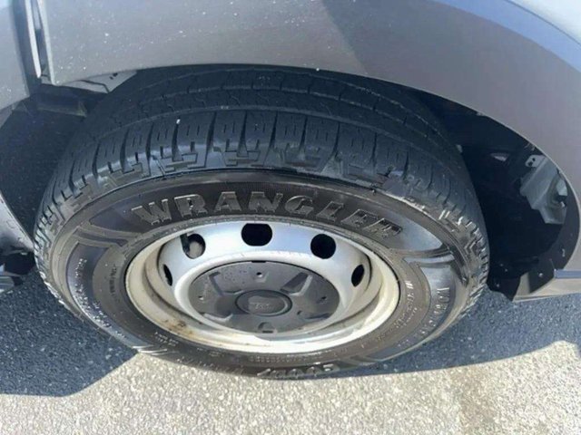 Used 2020 Ford Transit 350 XL image 21