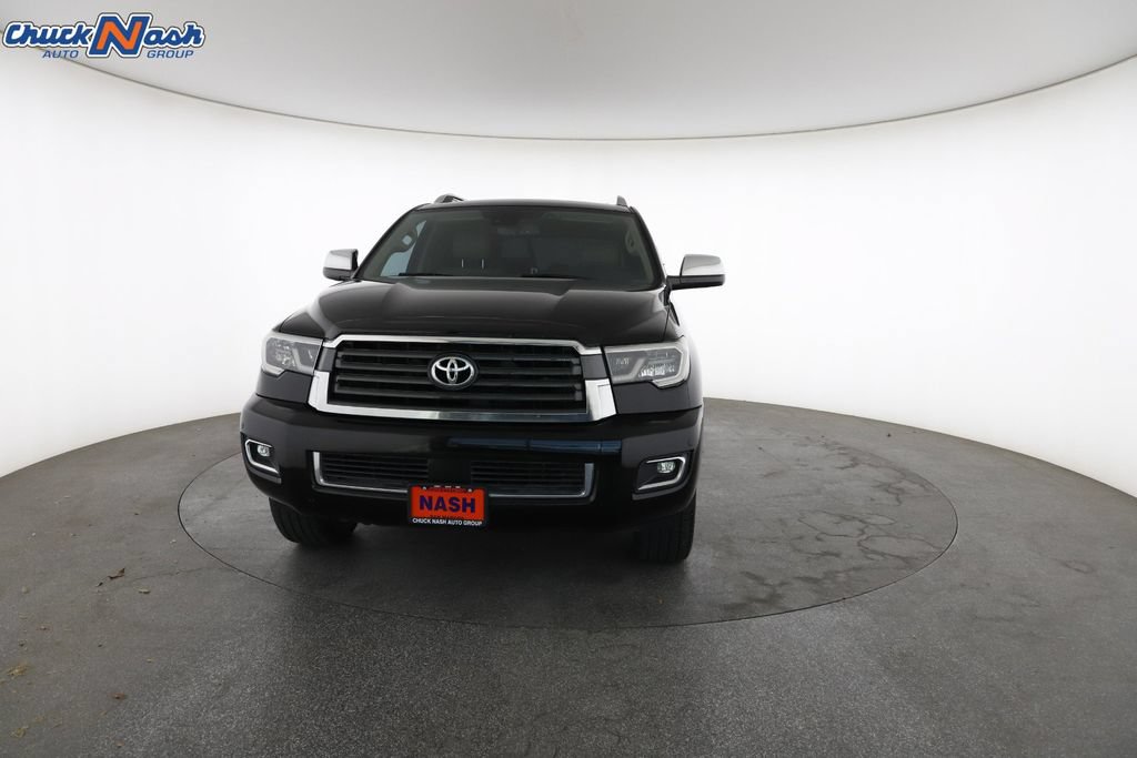 Used 2019 Toyota Sequoia Limited w/ Safety & Convenience Package AWD/4WD image 4