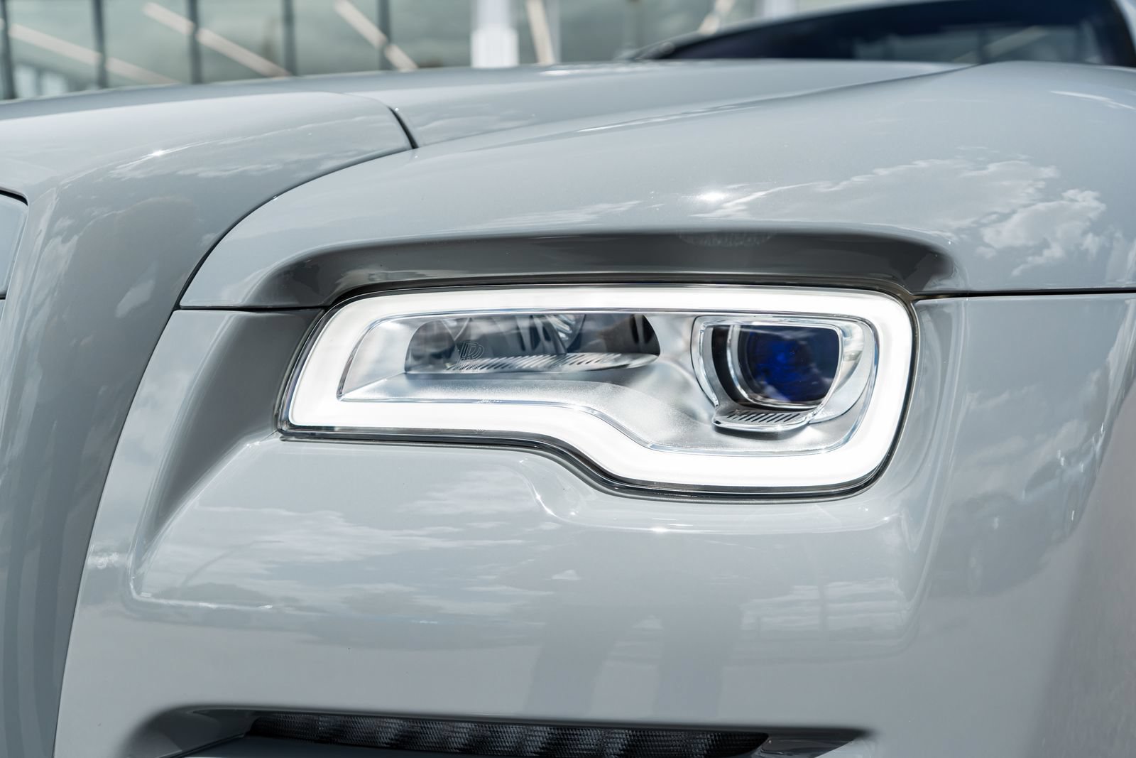 Used 2020 Rolls-Royce Dawn RWD image 24