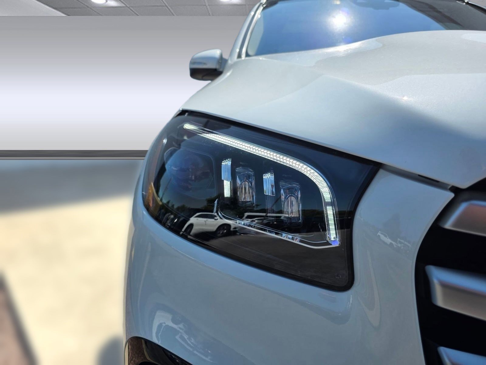 New 2026 Mercedes-Benz GLS 450 4MATIC image 9