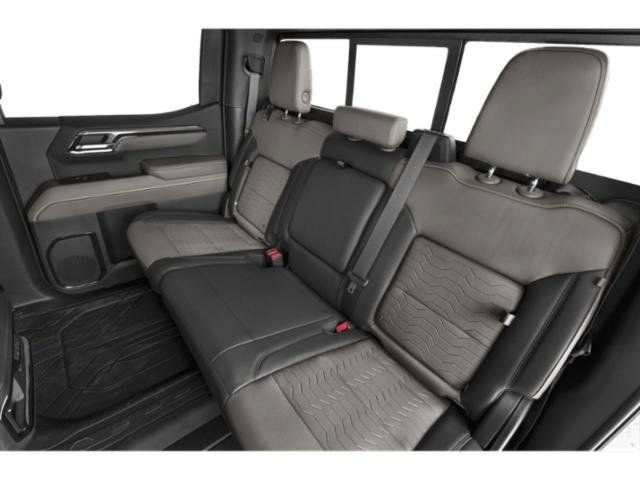 Used 2022 Chevrolet Silverado 1500 ZR2 w/ Technology Package AWD/4WD image 16