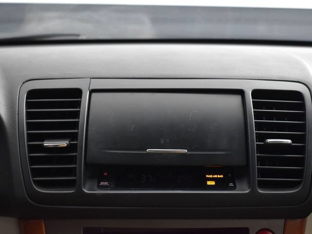Used 2005 Subaru Outback 2.5i AWD/4WD image 14