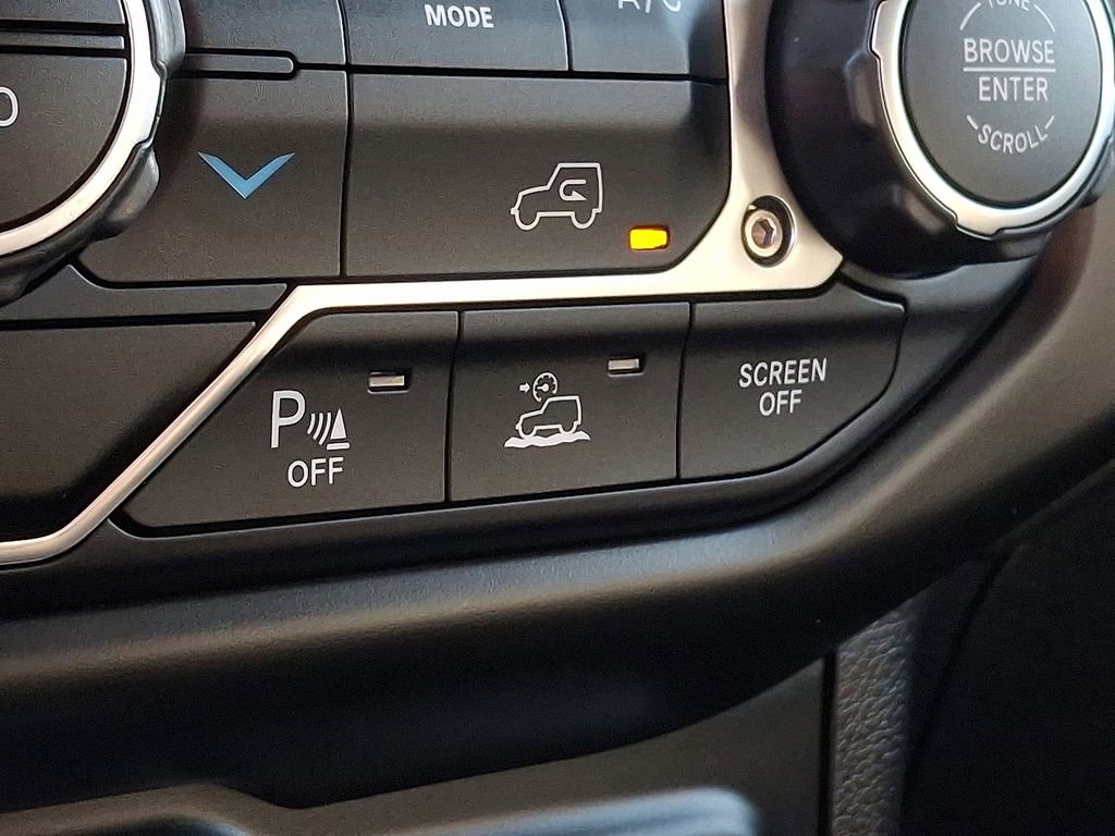 Used 2023 Jeep Gladiator Overland image 24