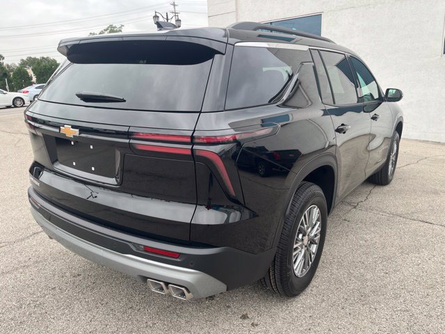 New 2027 Chevrolet Traverse LT FWD image 5