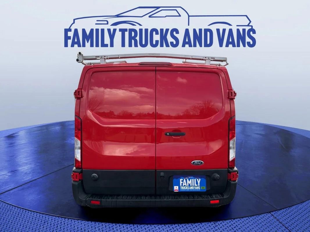 Used 2020 Ford Transit 150 Low Roof AWD image 4