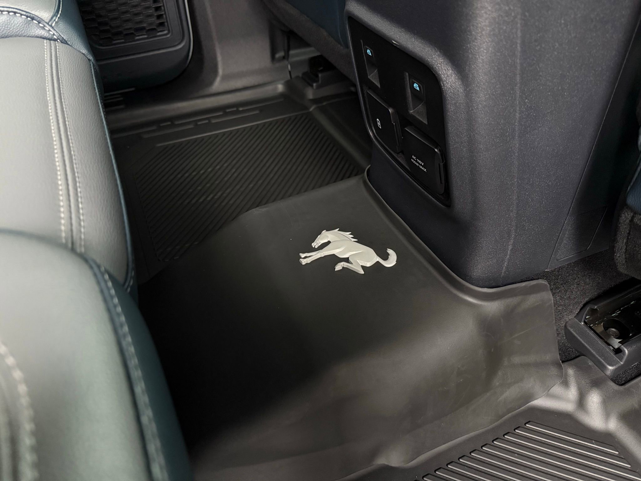 Used 2024 Ford Bronco Outer Banks image 38