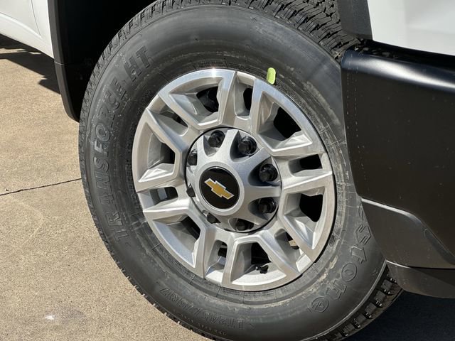 New 2025 Chevrolet Silverado 2500 W/T AWD/4WD image 12
