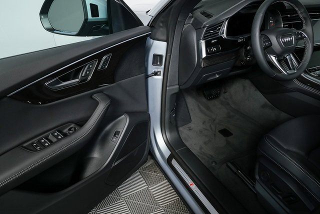 New 2026 Audi Q8 Premium Plus image 8