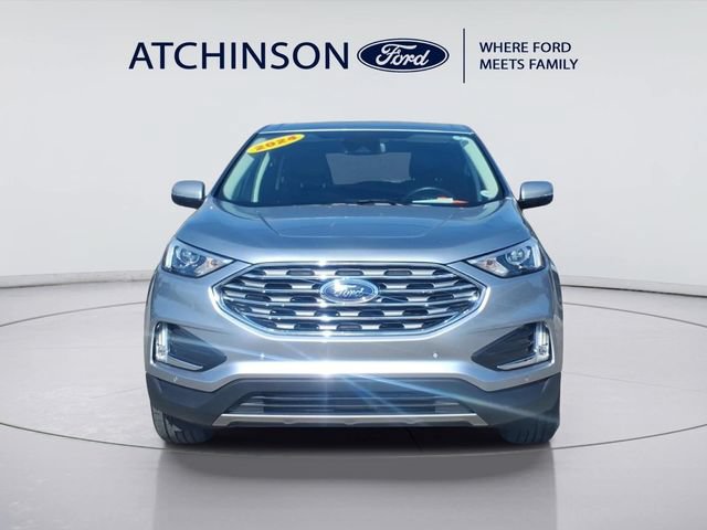 Certified 2024 Ford Edge Titanium AWD/4WD image 2