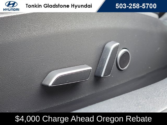 Used 2023 Tesla Model 3 Standard Range RWD image 25