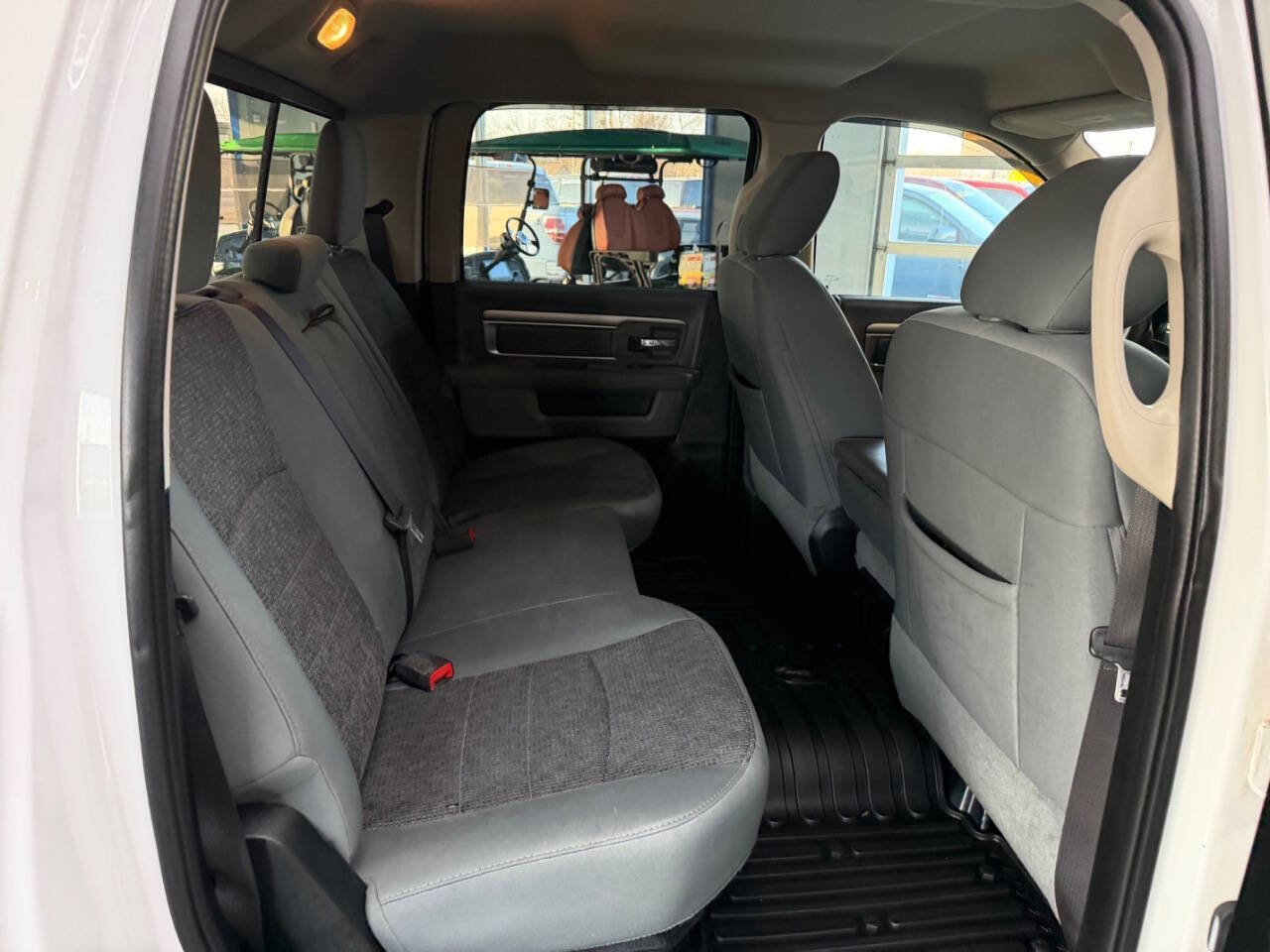 Used 2016 RAM 1500 Outdoorsman image 21