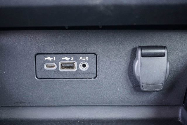 Used 2024 Nissan Altima 2.5 SV FWD image 24