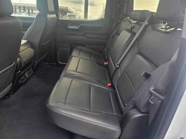 Used 2025 GMC Sierra 1500 SLT image 16