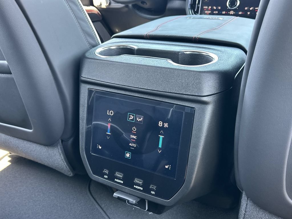 New 2026 GMC Yukon AT4 Ultimate AWD/4WD image 22