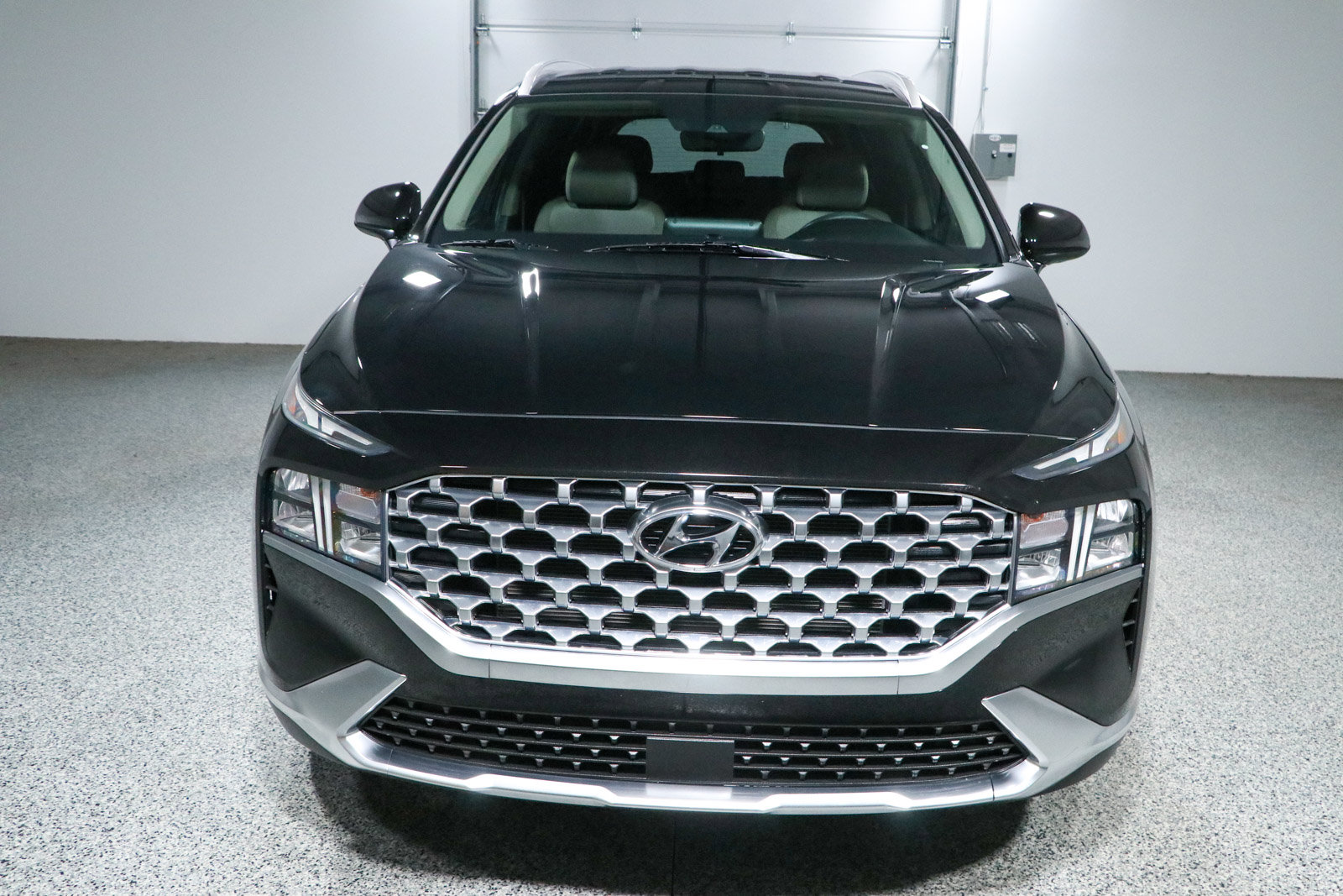 Used 2022 Hyundai Santa Fe SEL FWD image 4