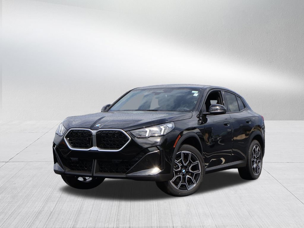 New 2026 BMW X2 xDrive28i w/ Technology Package