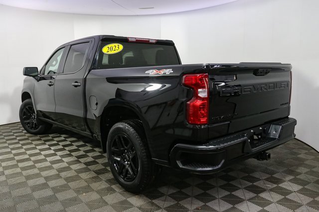 Used 2023 Chevrolet Silverado 1500 Custom image 9