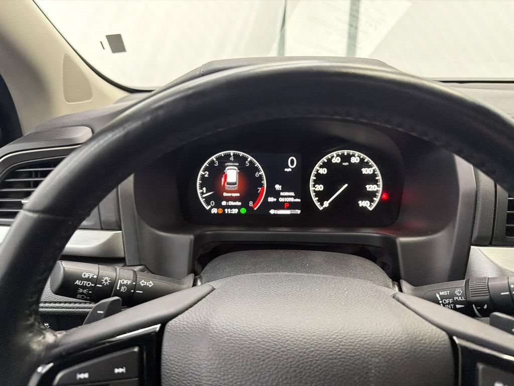 Used 2025 Honda Odyssey EX-L image 29
