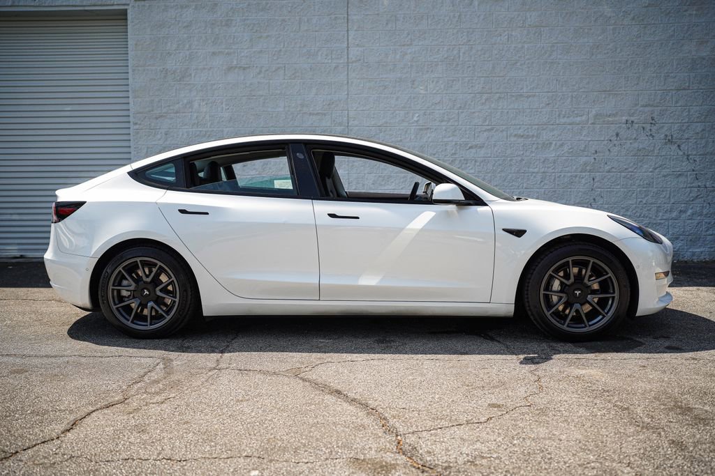 Used 2021 Tesla Model 3 Standard Range Plus RWD image 18
