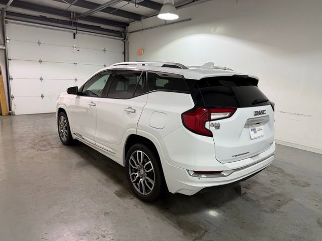 Certified 2022 GMC Terrain Denali w/ LPO, Floor Liner Package image 4