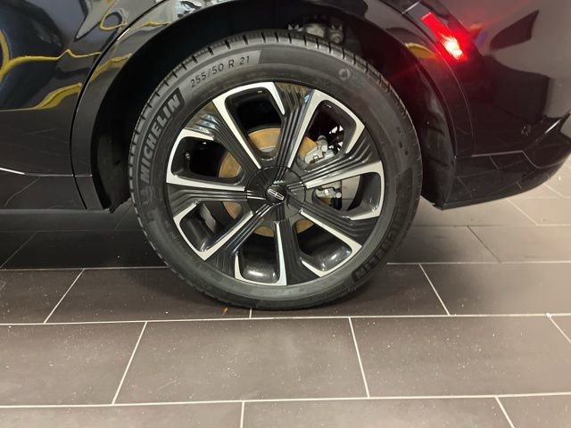 Used 2024 Lincoln Nautilus Reserve w/ Equipment Group 203A image 16