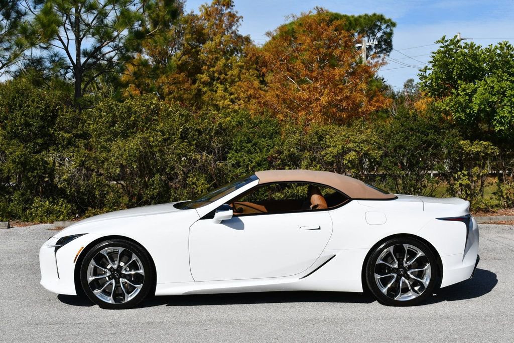 Used 2022 Lexus LC 500 Convertible image 30