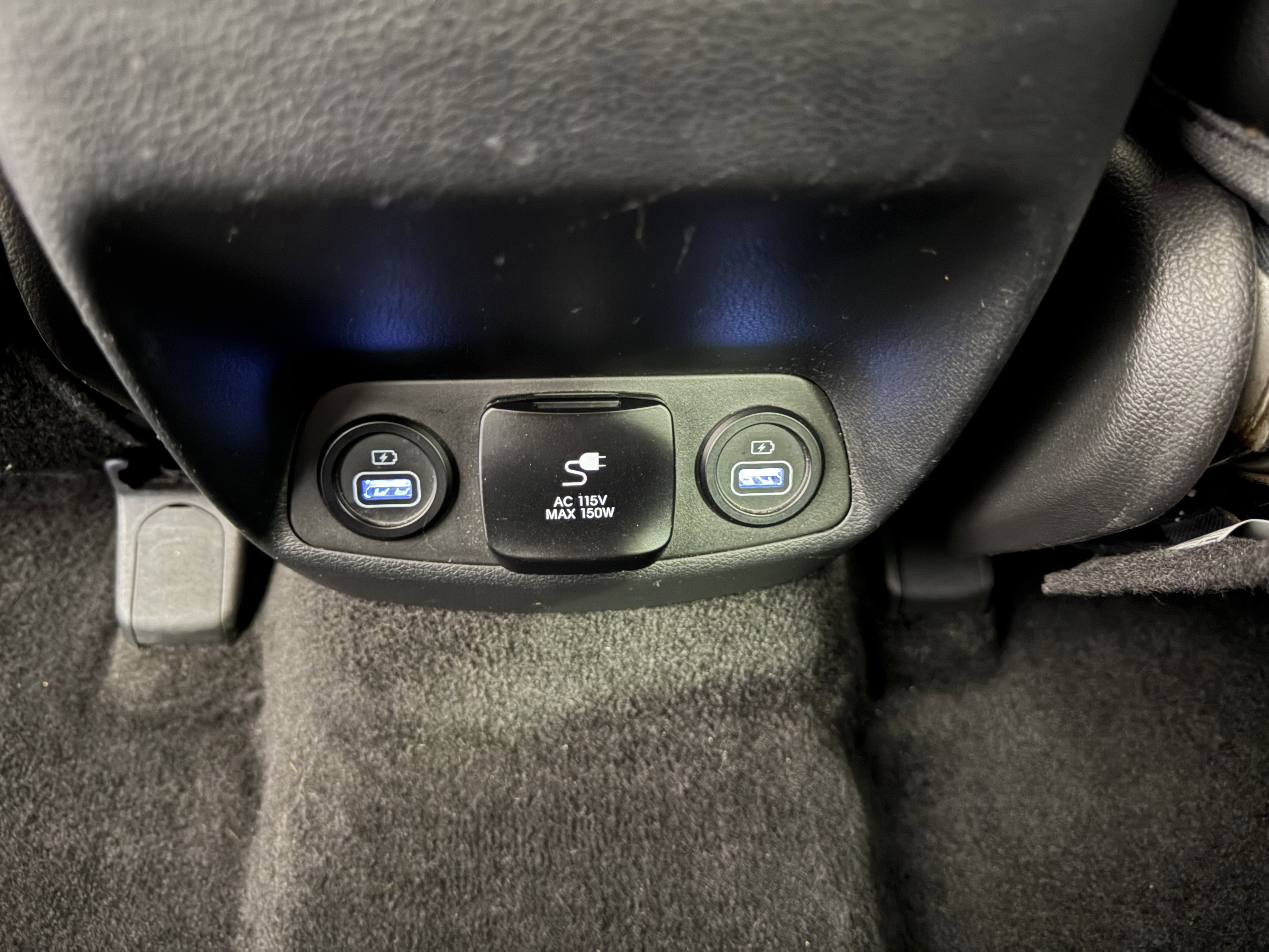 Used 2022 Hyundai Santa Fe Limited FWD image 31
