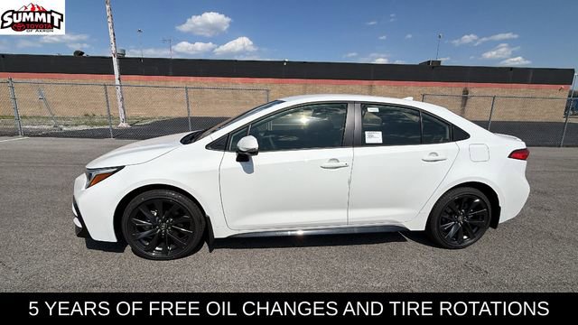 New 2026 Toyota Corolla SE FWD image 2