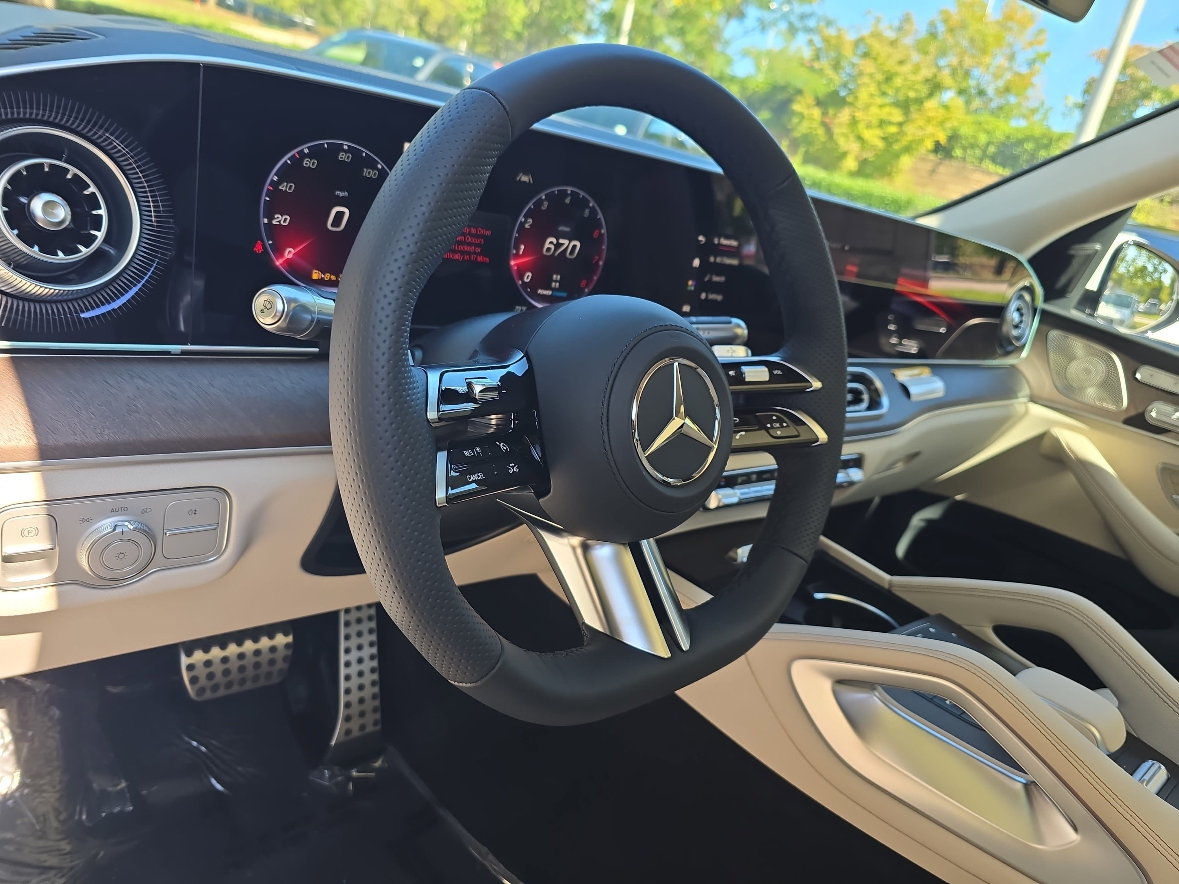 New 2027 Mercedes-Benz GLS 450 4MATIC image 18