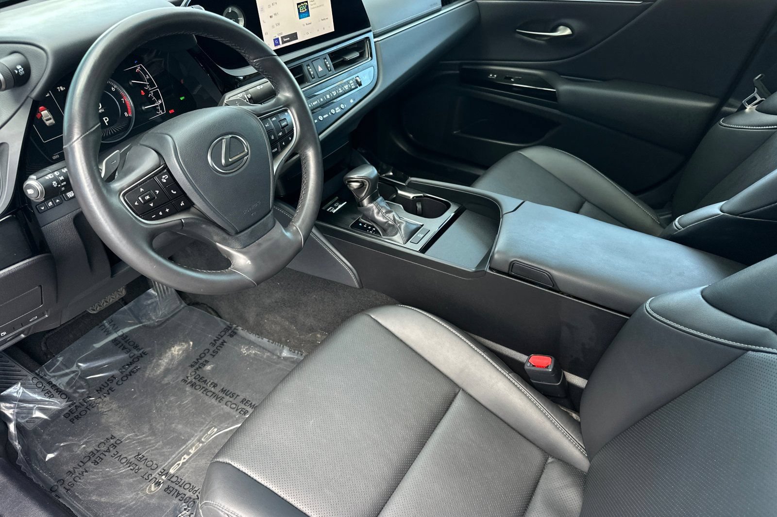 Used 2024 Lexus ES 350 w/ Accessory Package (Z2) FWD image 10
