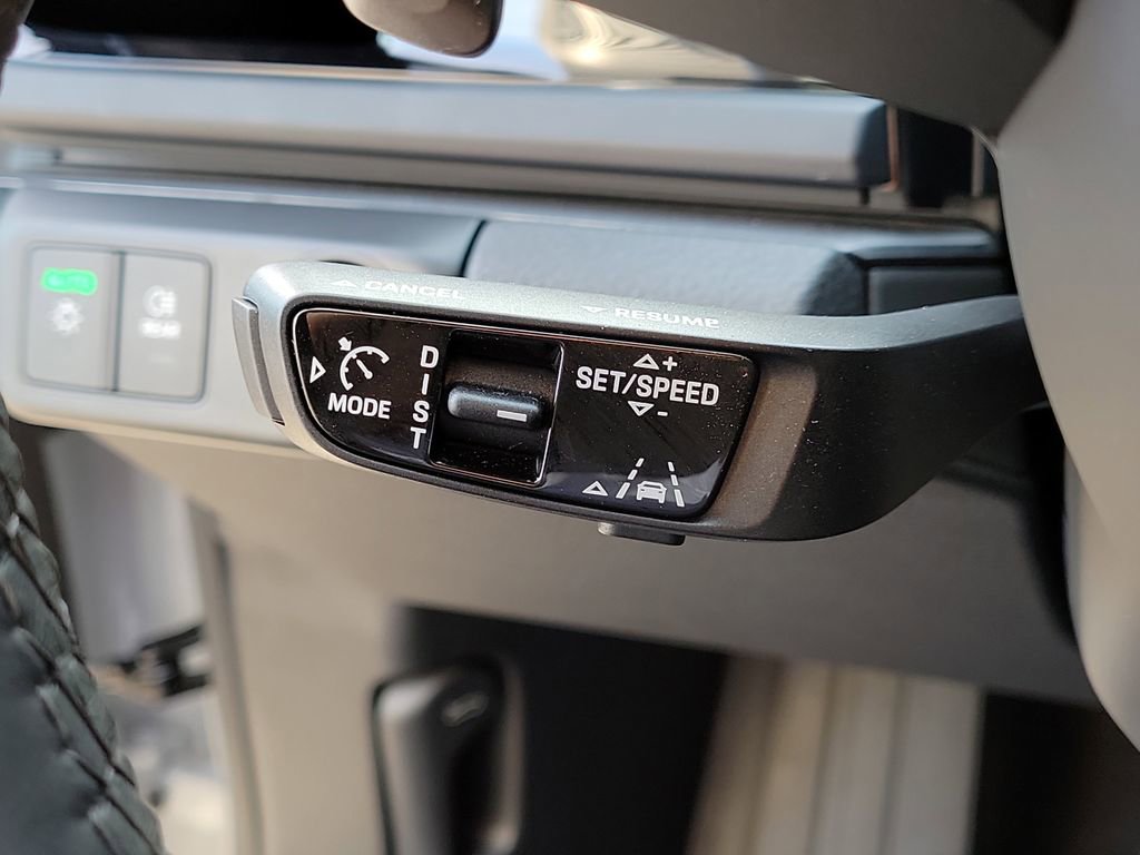 Certified 2024 Porsche Panamera Base image 37