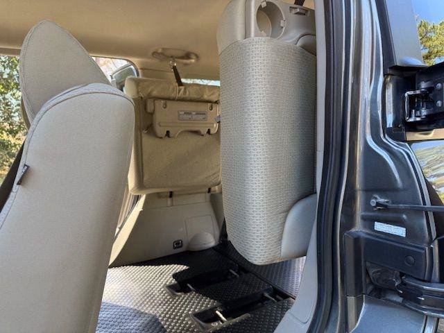 Used 2011 Honda Element EX image 24