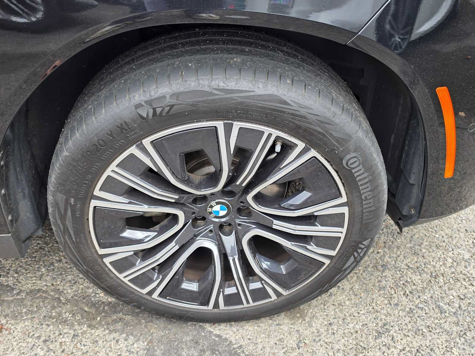Used 2025 BMW X3 xDrive30i w/ Premium Package AWD/4WD image 9