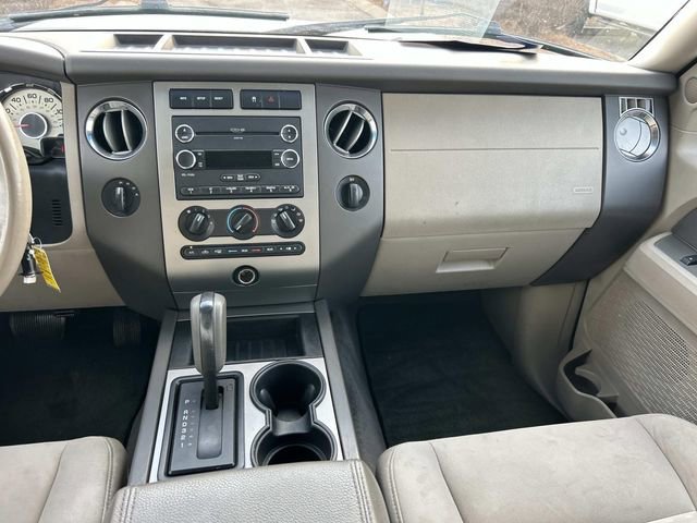 Used 2011 Ford Expedition EL XLT image 14