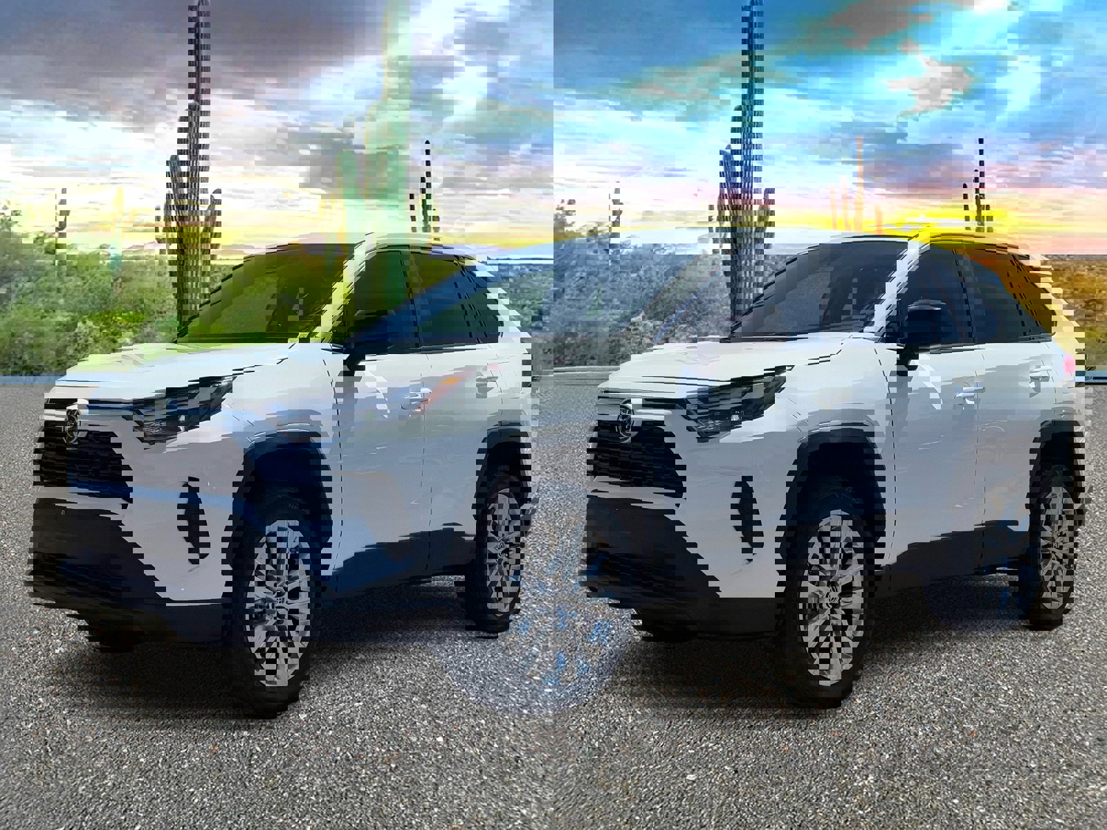 Used 2025 Toyota RAV4 LE image 2