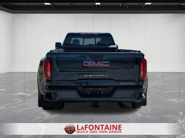Certified 2022 GMC Sierra 3500 Denali w/ Denali Ultimate Package AWD/4WD image 7