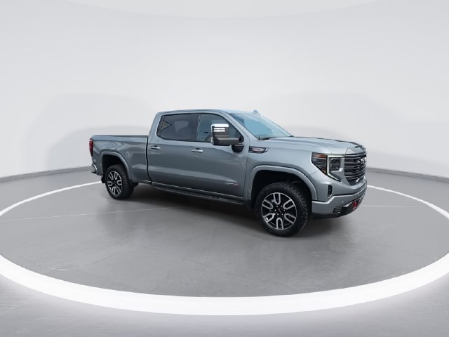 Used 2024 GMC Sierra 1500 AT4 w/ Technology Package AWD/4WD image 2
