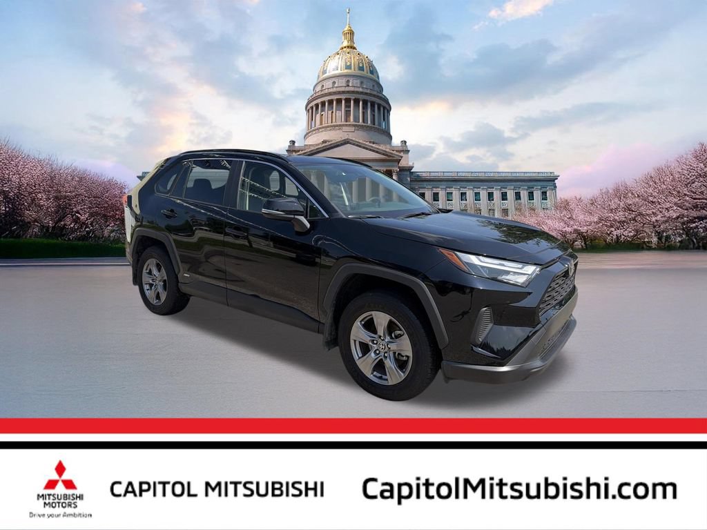 Used 2025 Toyota RAV4 XLE w/ Convenience Package