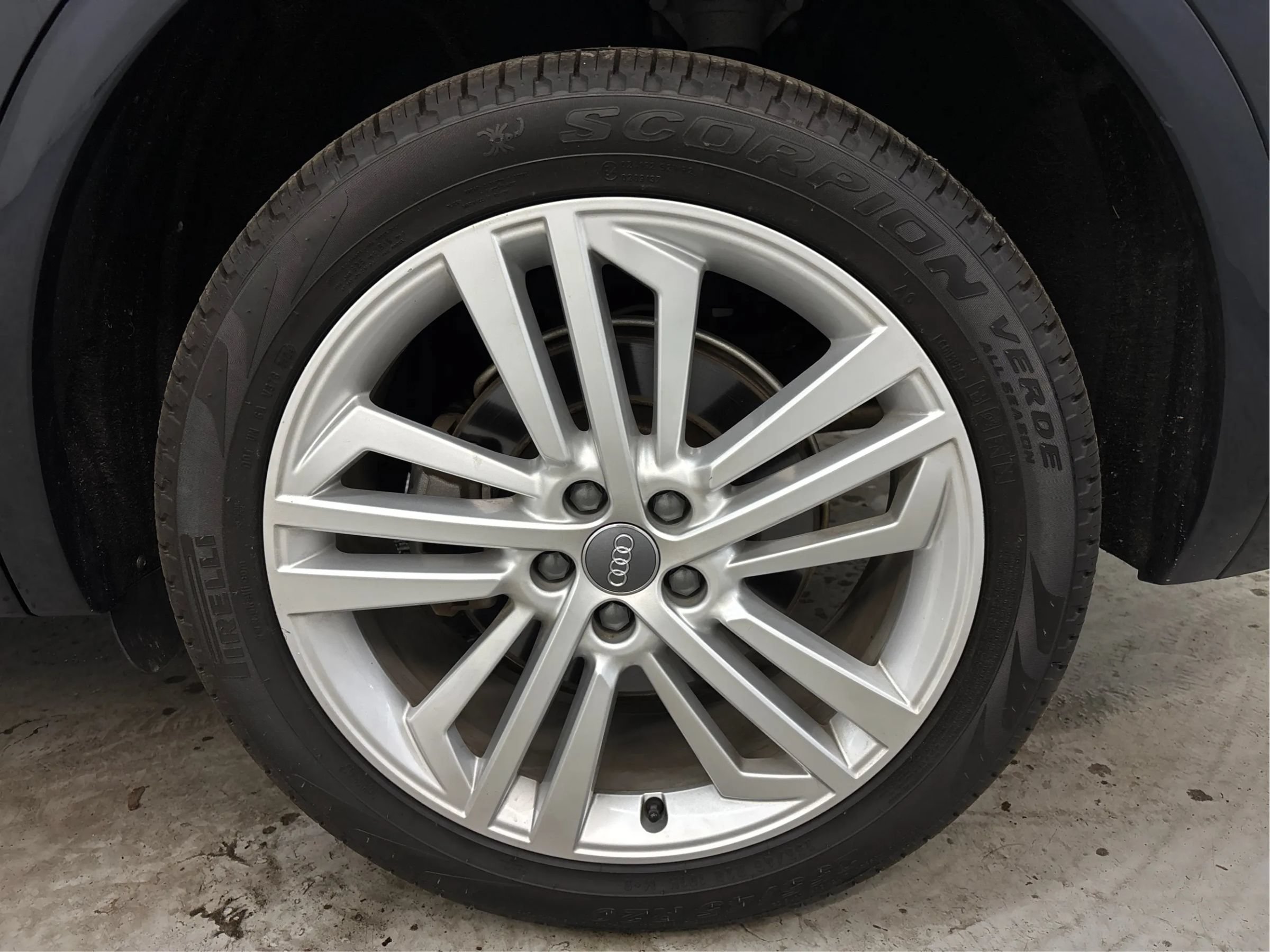 Used 2018 Audi Q5 Prestige w/ Prestige Package AWD/4WD image 30