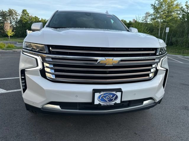 Used 2022 Chevrolet Suburban High Country AWD/4WD image 8
